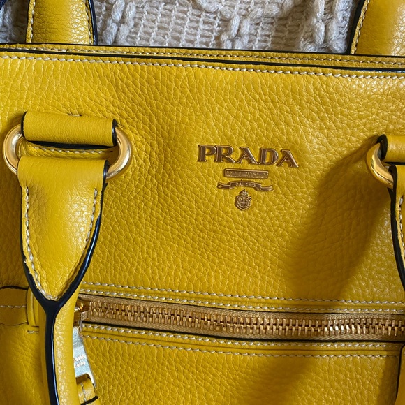 Prada Bag w/ 2 long crossbody straps - Picture 5 of 16